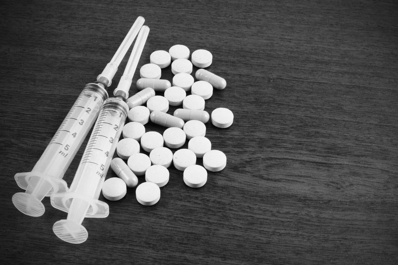 Can I Take Vitamin D and B12 Together? Invigor Medical